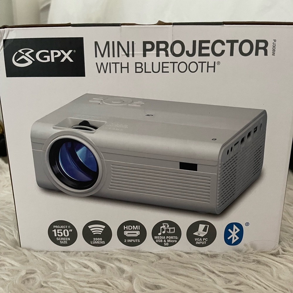 GPX mini projector with Bluetooth